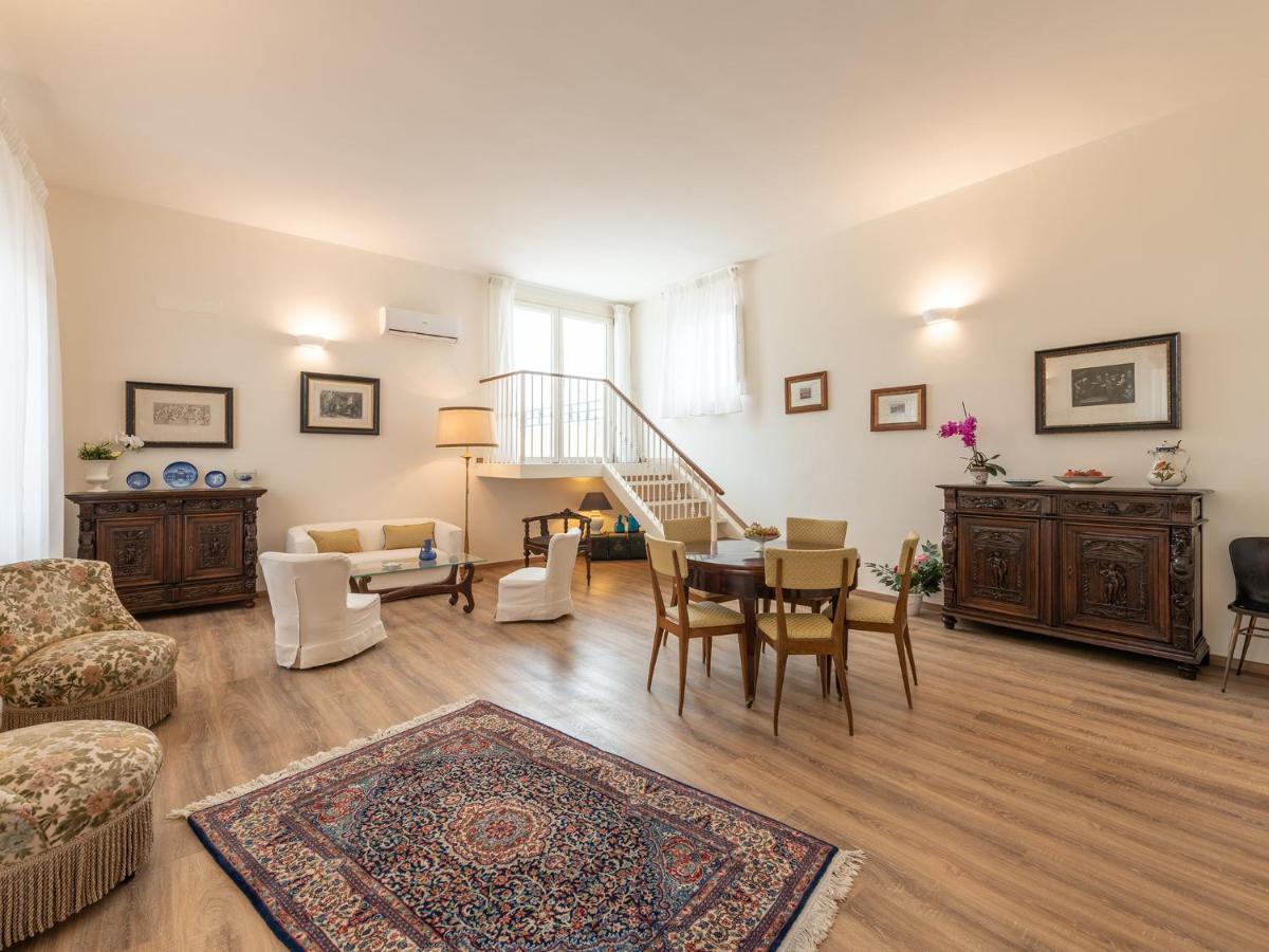B&B Palazzo Merello Cagliari Eksteriør bilde
