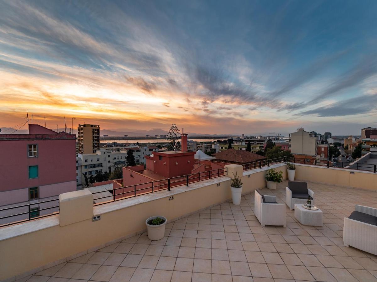 B&B Palazzo Merello Cagliari Eksteriør bilde