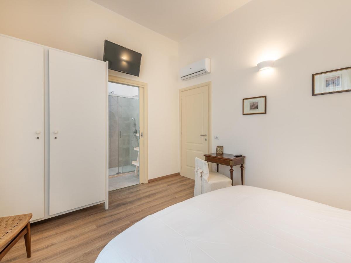 B&B Palazzo Merello Cagliari Eksteriør bilde