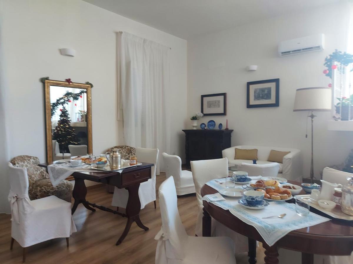 B&B Palazzo Merello Cagliari Eksteriør bilde